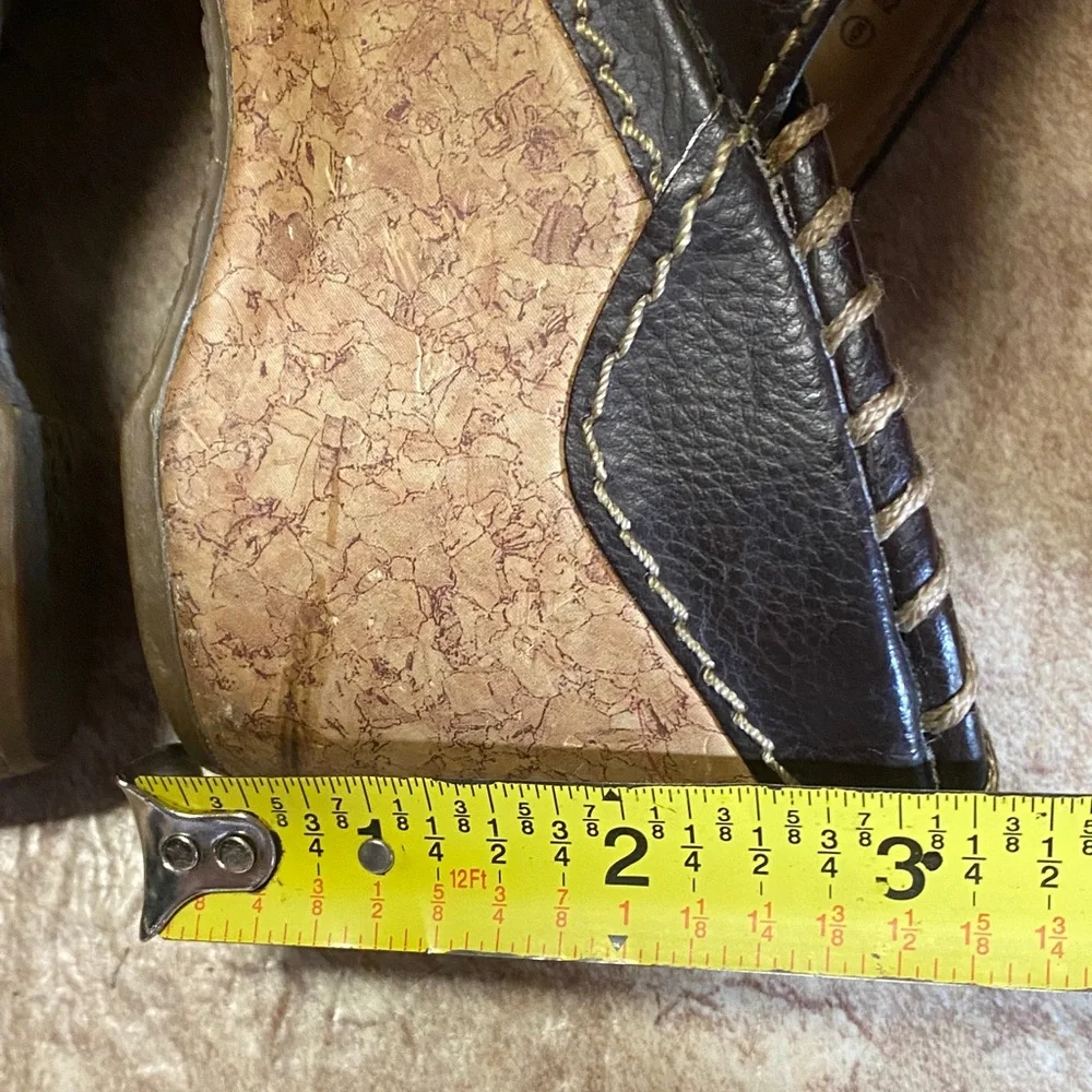 American Eagle Outfitters Brown Cork  Wedge Sandals Contrast Stitching 6 Summer
